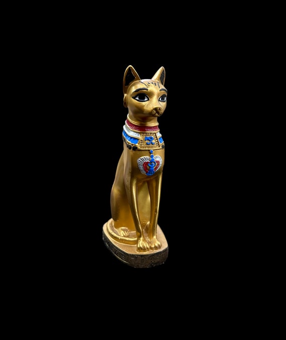 バステト像 - 古代エジプトの猫の女神バステト - 複数の色 - エジプト