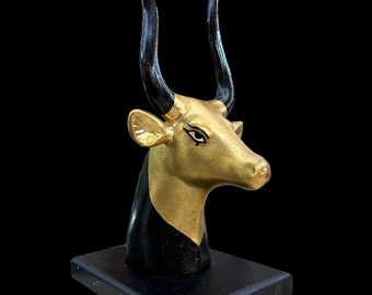 アピス牛の胸像 - 古代エジプトの牛神の像 - Etsy 日本