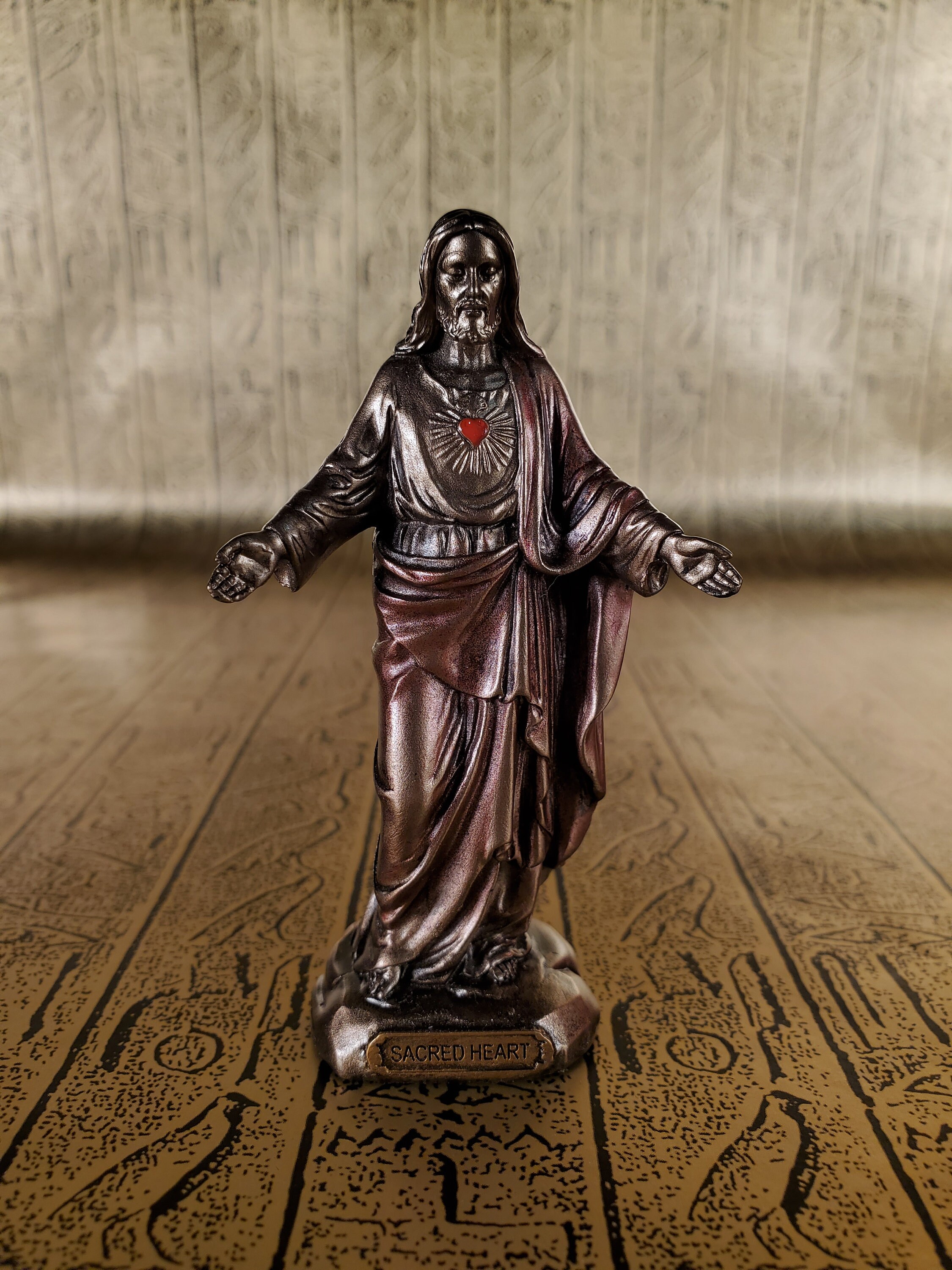 Vintage Sacred Heart of Jesus Mini Statue - Small Hand-crafted