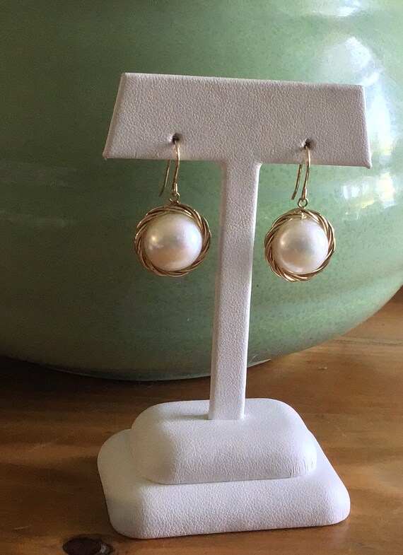 Freshwater Pearl Dangle Earrings