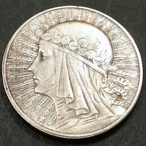 Polish Queen Beautiful Woman Silver Tone Metal Round Crafts Art Token 28mm Poland Eagle
