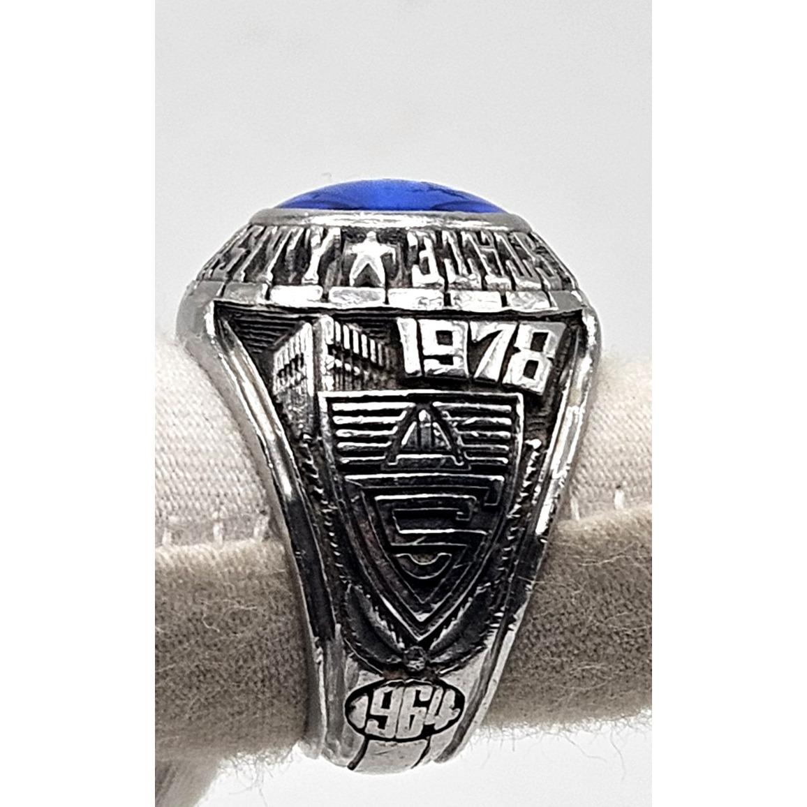 VINTAGE CLEVELAND UNIVERSITY Class Ring Blue Stone 1978 Artcarved