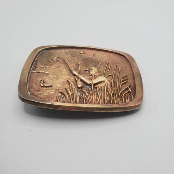 VINTAGE DUCK HUNTING Brass Belt Buckle 3D Hunter … - image 5