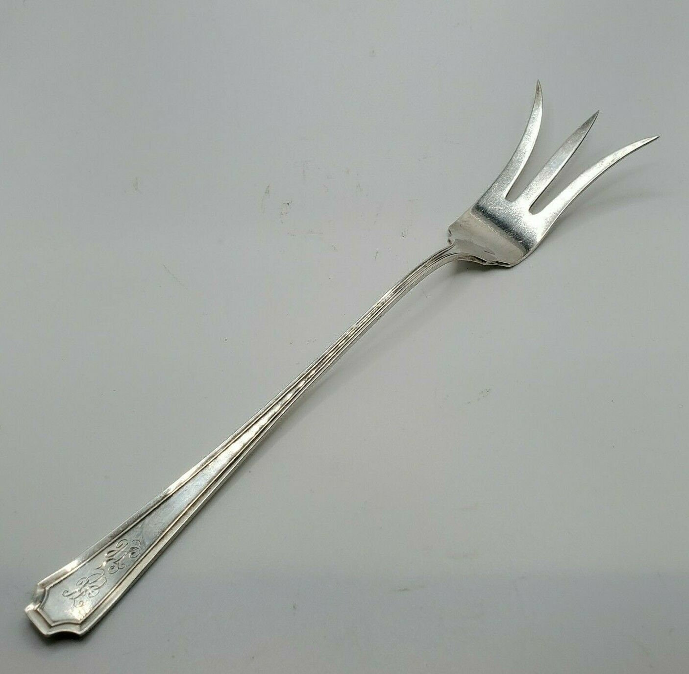 VINTAGE STERLING SILVER 3 Prong Fork Serving Piece Collectible