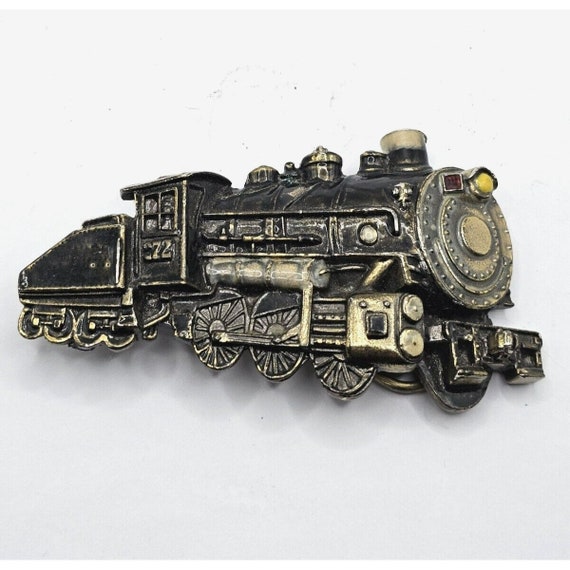 ANTIQUE TRAIN ENGINE Belt Buckle 3D Locomotive Co… - image 1