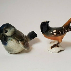 VINTAGE GOEBEL BIRDS Germany Gartenrotschwantz Redstart Rouge W. Germany Antique Collectibles Signed