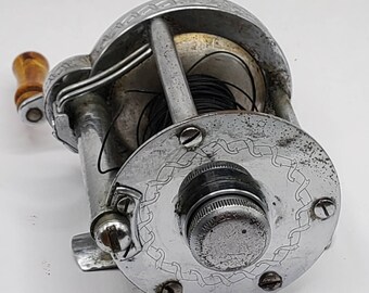 VINTAGE PFLUEGER SKILKAST Akron No. 1953 Chrome Fishing Reel