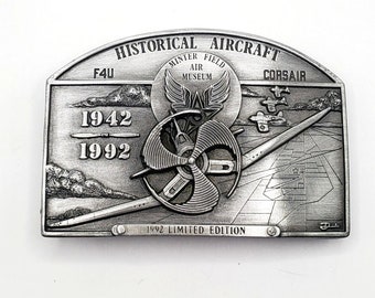 AIRPLANE F-4U CORSAIR BELT Buckle Limited Edition Minter Field Air Museum 3D Historical Aircraft Military Buckle Vtg Accessories