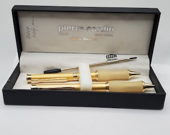 VINTAGE PIERRE CARDIN Pen Set Gold Tone in Original Box