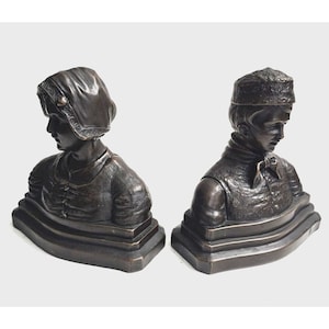 VINTAGE ARMOR BRONZE Bookends Dutch Boy & Girl Circa 1920&#39;S Collectible Memorabilia