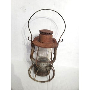 ANTIQUE DIETZ VESTA New York Pittsburgh Lake Erie Railroad Lantern P. & L.E. R R Collectible Memorabilia