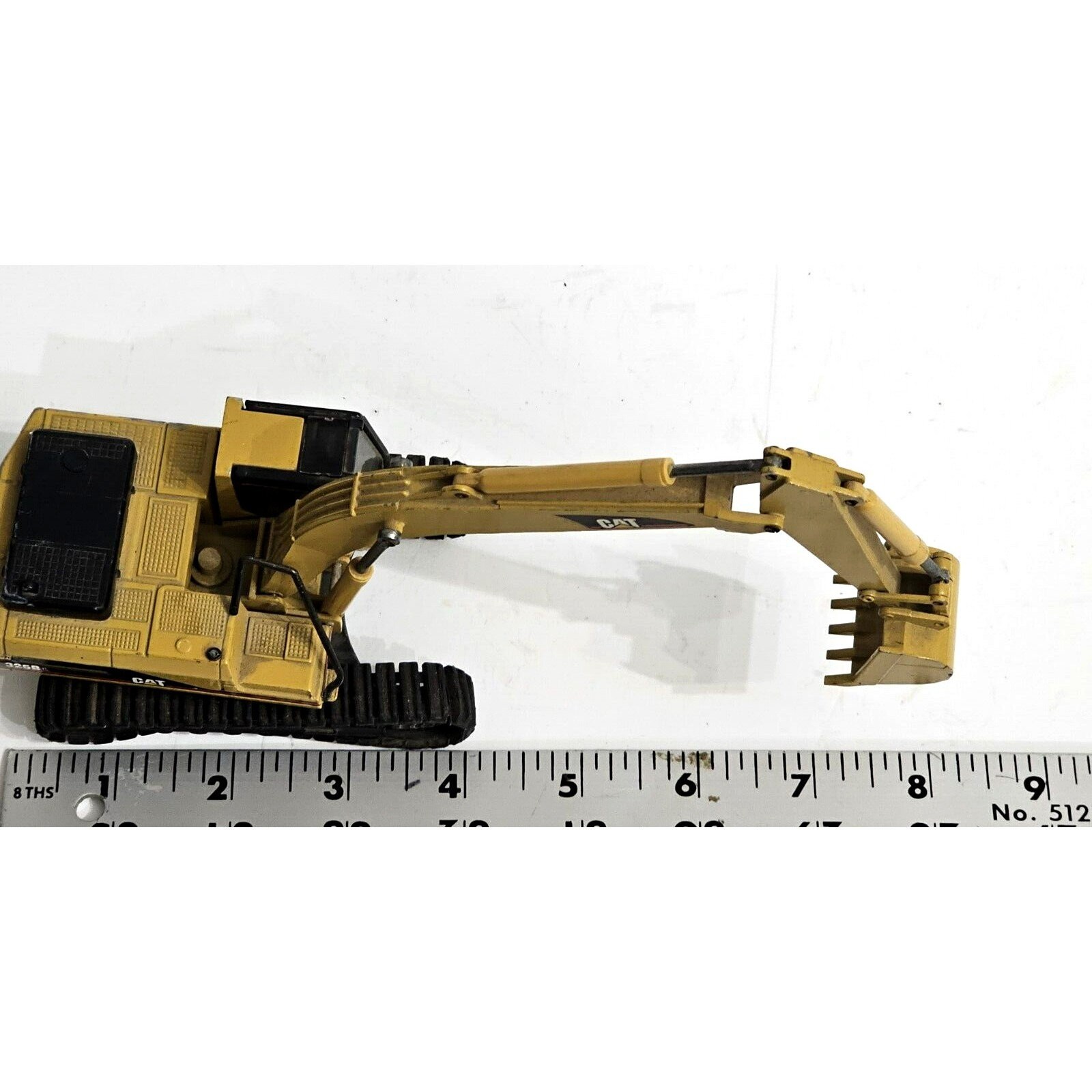 ANTIQUE CAT CATERPILLAR 3258L Front Shovel Die-cast by N.Z.G Made