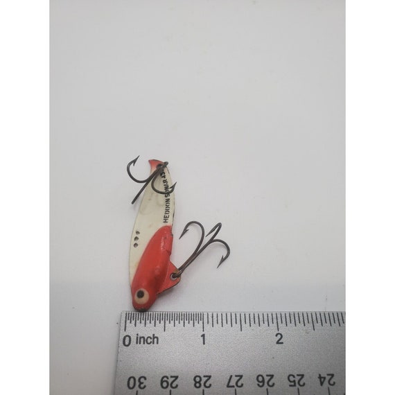 VINTAGE FISHING HEDDON Sonar Lure 433 Metal Red White Fishing Lure  Collectible Memorabilia Fish Bait 