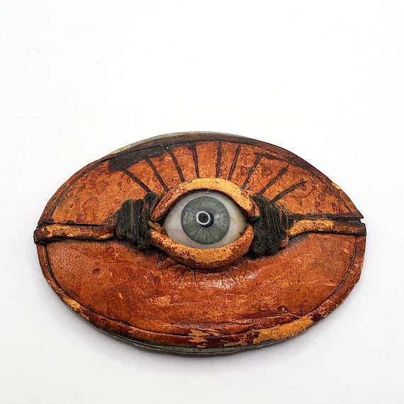 VINTAGE SURREALIST GLASS Eye Leather Belt Buckle Rare  display picture 3