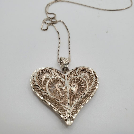 VINTAGE FILIGREE STERLING Heart Necklace Pendant … - image 10