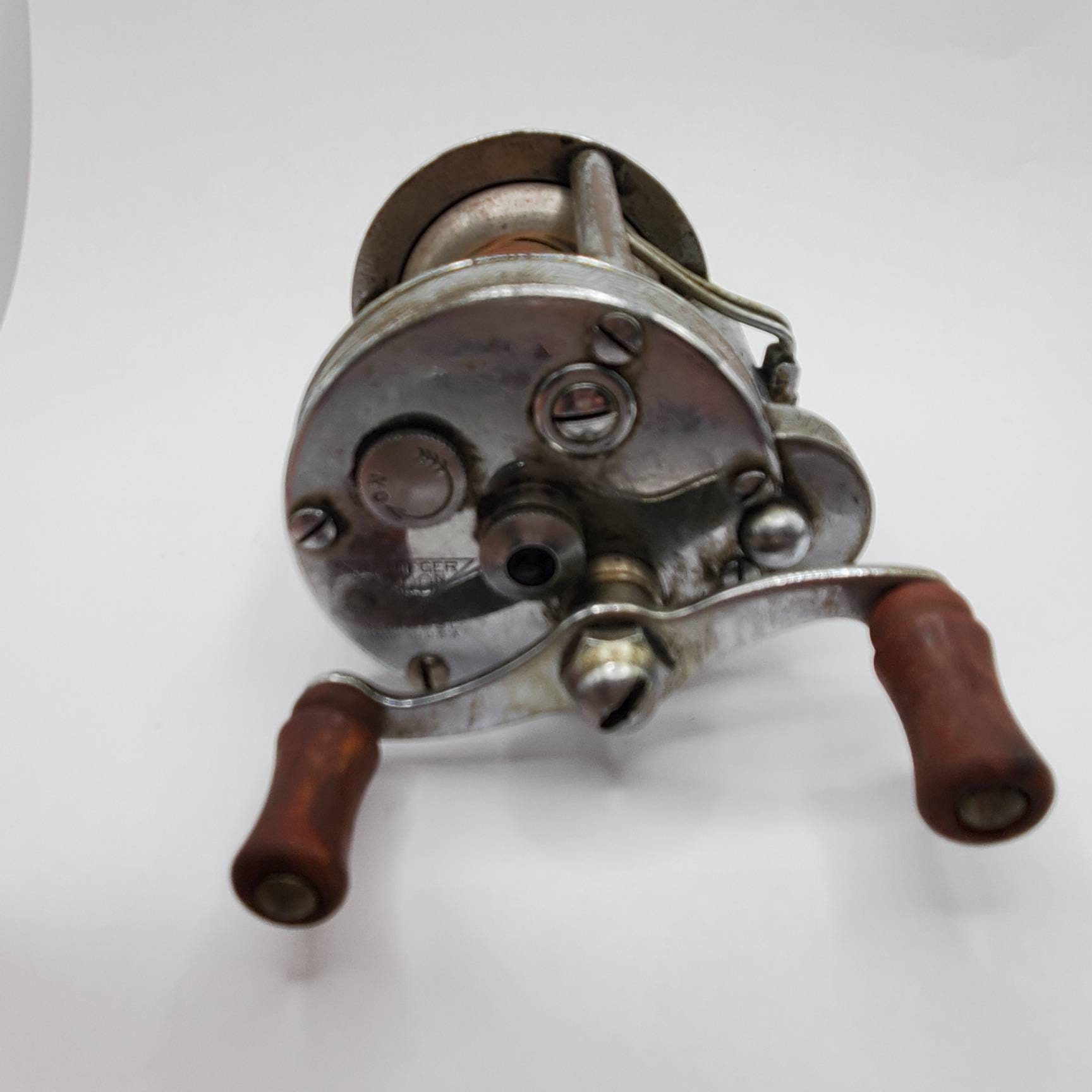 HISTORY OF PFLUEGER BAIT CASTING REELS 1901-1982 - Fin & Flame