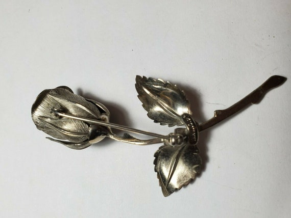 Giovanni jewelry rose pin deals