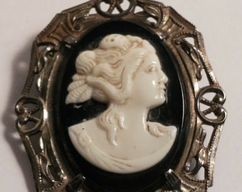 VINTAGE STERLING CAMEO Black & White Pin Brooch Antique Jewelry