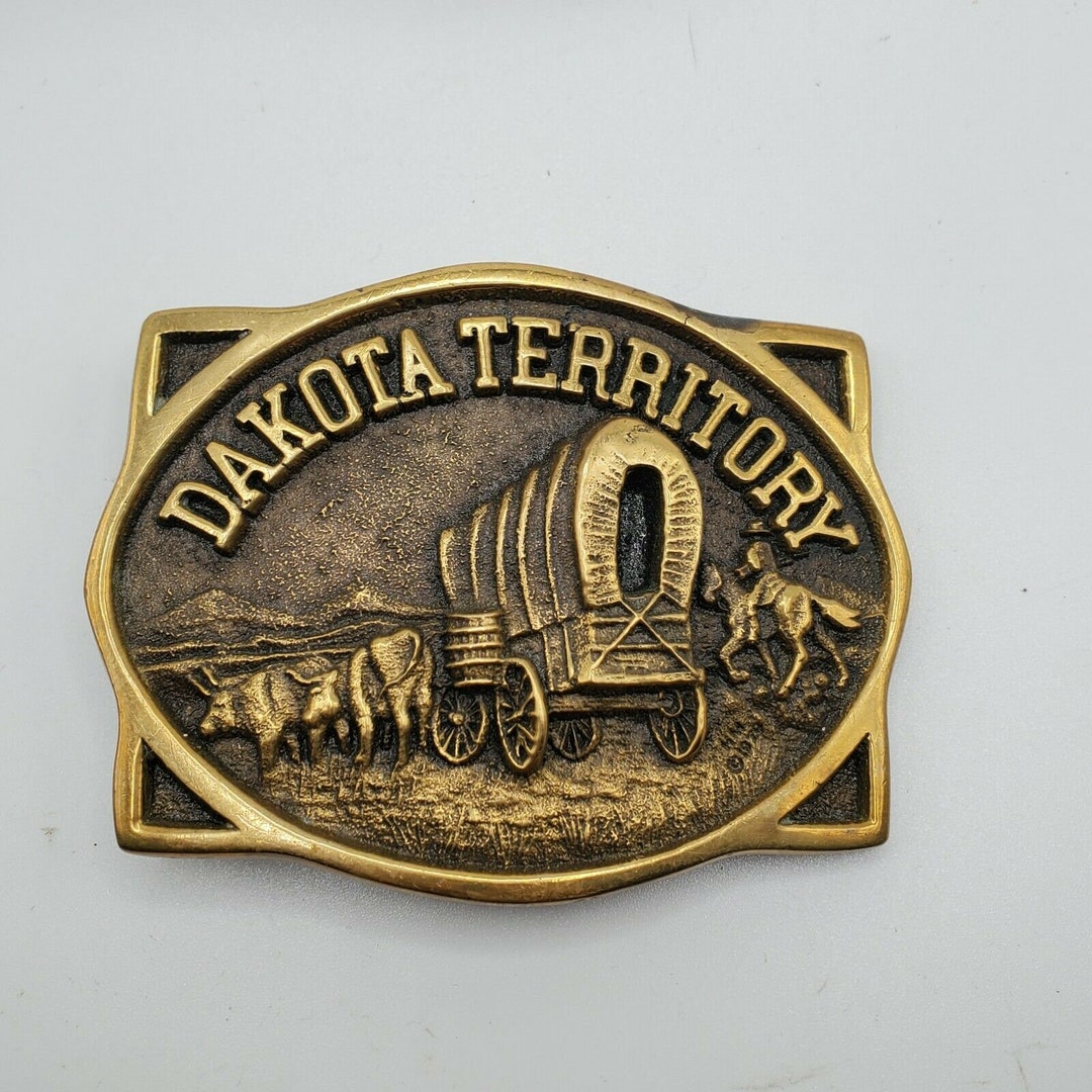 VINTAGE DAKOTA TERRITORY Conestoga Wagon Belt Buckle Solid Brass Signed
