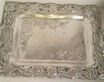 GRAPE CLUTCH SERVING Tray Arthur Court 1995