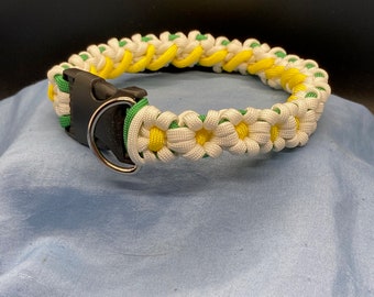 Paracord Daisy Goat Collar