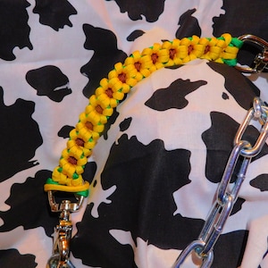 Handcrafted Sunflower Paracord Goat Show Chain Collar