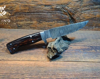 Handmade Damascus Steel Hunting Knife with Leather Sheath