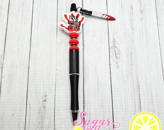 True Crime Junkie Beaded Pen with Bloody Knife Charm, Crime Junkies Pen, Bloody Knife Pen, Halloween Pen, Silicone Focal, Plastic Barrel Pen