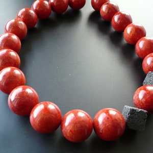 Super ausdrucksvolle rote Schaumkorallen-Kette,Extravagante rote Statement-Kette ,Red meets Black,Weihnachtsgeschenk für Sie,Rote Halskette Bild 5