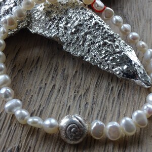 Pearl bracelet, freshwater pearl bracelet, handmade pearl bracelet, engagement gift, bridal jewelry, Valentine&#39;s Day gift