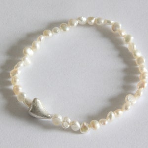 Real silver freshwater pearl bracelet, bridal jewelry, pearl bracelet with heart, bracelet with heart, handmade pearl bracelet, pearl bracelet