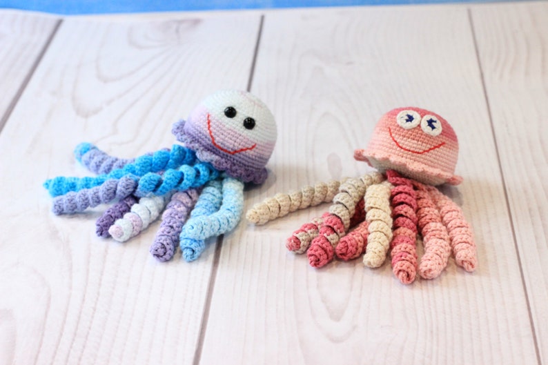 2 in 1 crochet pattern jellyfish jellyfish rattle Sea Creatures toy pattern amgurumi pdf Nursery decor pattern Easy Instructions jellyfish image 9