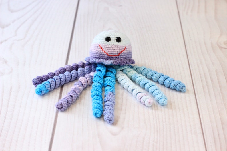 2 in 1 crochet pattern jellyfish jellyfish rattle Sea Creatures toy pattern amgurumi pdf Nursery decor pattern Easy Instructions jellyfish image 4
