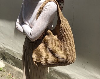 over the shoulder straw bag