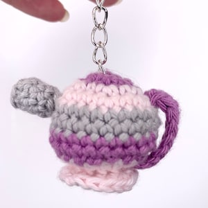 Tiny Tea Pot Keychain Crochet Pattern, Teapot Amigurumi pattern, Crochet Keychain pattern