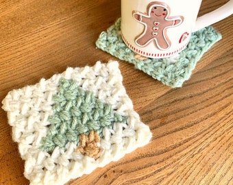 Christmas Crochet Mug Rug Pattern, Christmas Crochet Coaster pattern, Christmas Tree Coaster