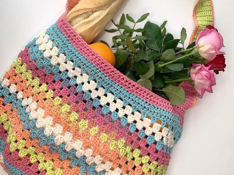 Crochet Bag pattern, eco friendly market bag using granny stitch pattern, beginner crochet project image 2