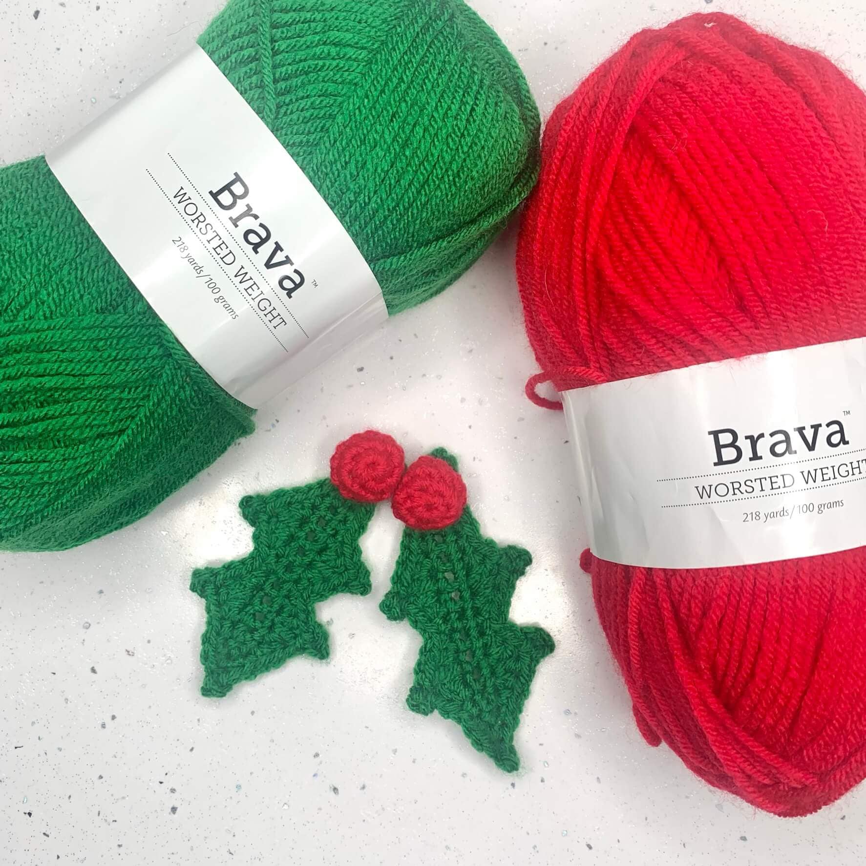 Easy Crochet Holly Leaf Pattern With Berries Holly Berries Crochet ...