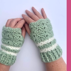 Crochet Fingerless Gloves Pattern, Crochet Wrist Warmers Pattern, Crochet Gloves Pattern for Beginners