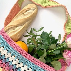 Crochet Bag pattern, eco friendly market bag using granny stitch pattern, beginner crochet project image 7