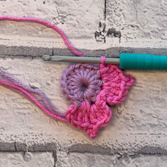 JOPOYOCO Crochet Blumen,Häkelblumen, 1 Stück gestrickte künstliche