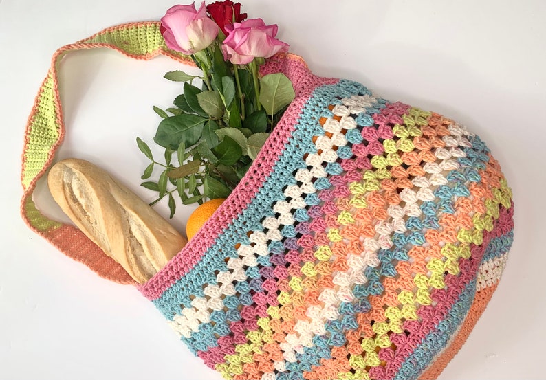 Crochet Bag pattern, eco friendly market bag using granny stitch pattern, beginner crochet project image 5