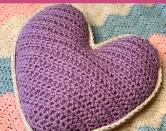 Crochet Heart Pillow Pattern for beginners using Super Bulky Yarn