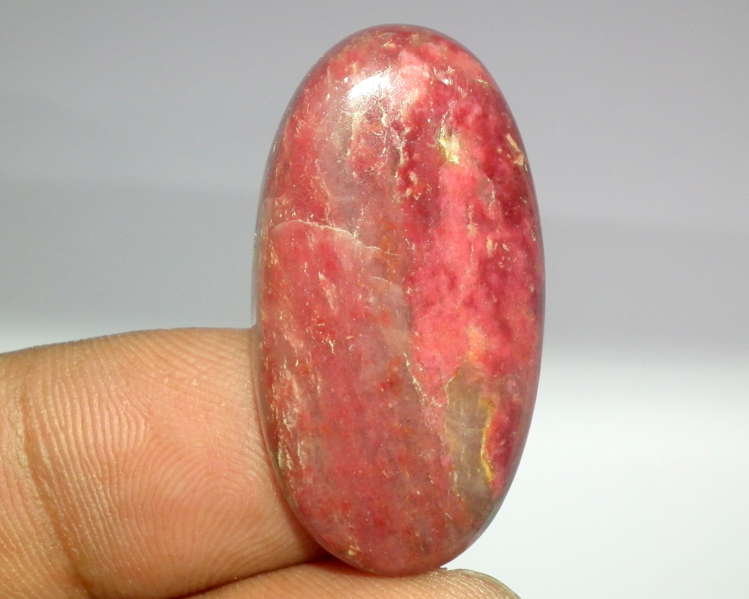 42 cts 28.85 x 29.85 x 5.65 mm Approx Thulite Gemstone Cabochon,Thulite Cabochon,Thulite Heart Shape Cabochon