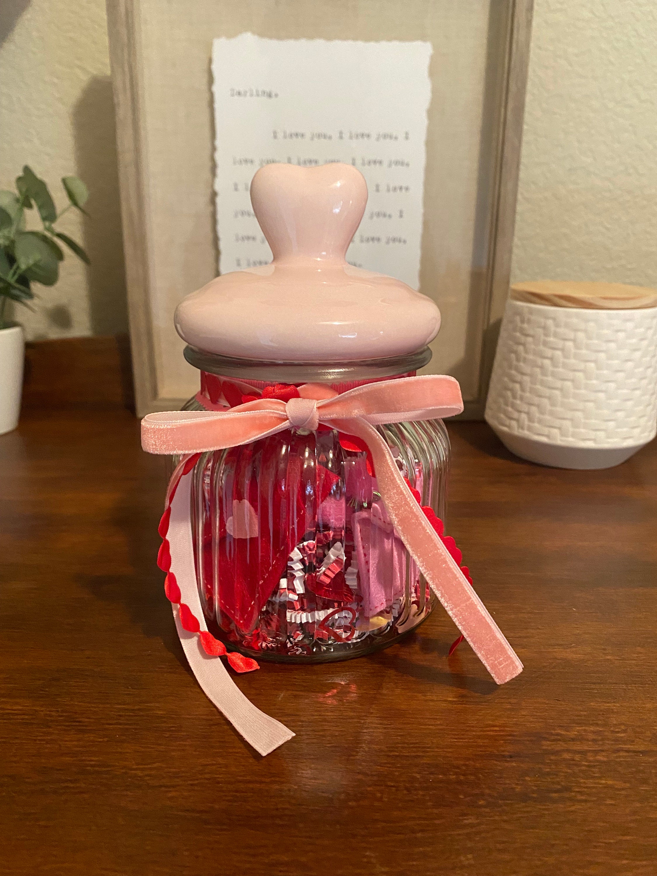 Valentines Glass Container with Heart Lid, 4.33x6.490-in.