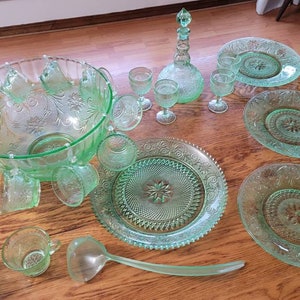 Gorgeous, 1970, Indiana Glass, Tiara, Chantilly Green, Dinner Plates, Luncheon Plates, Soup Bowls, Pressed Glass, Uranium Glass