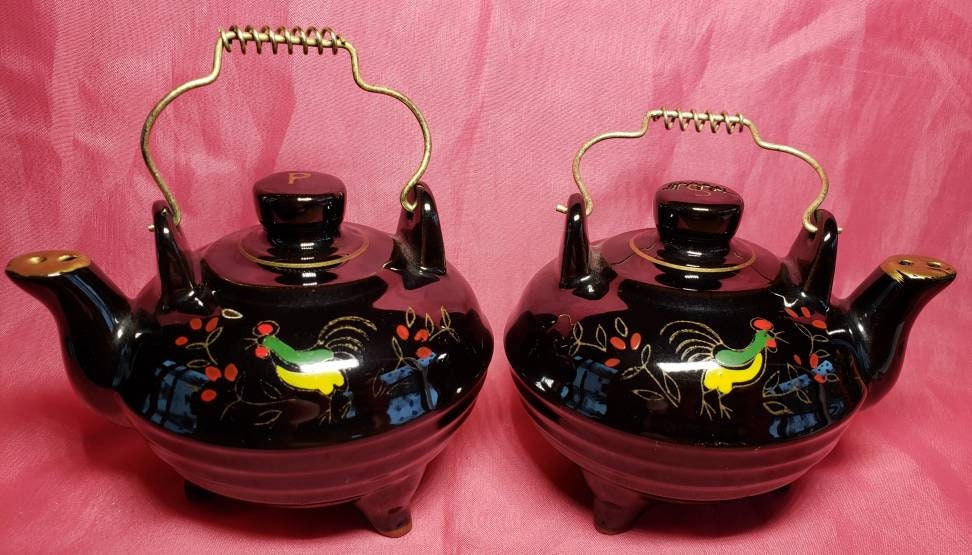 Vintage 1940's Redware Teapot Salt & Pepper Shakers Etsy