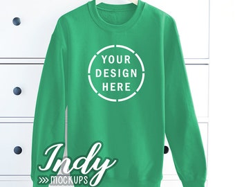 kelly green crew neck sweatshirt