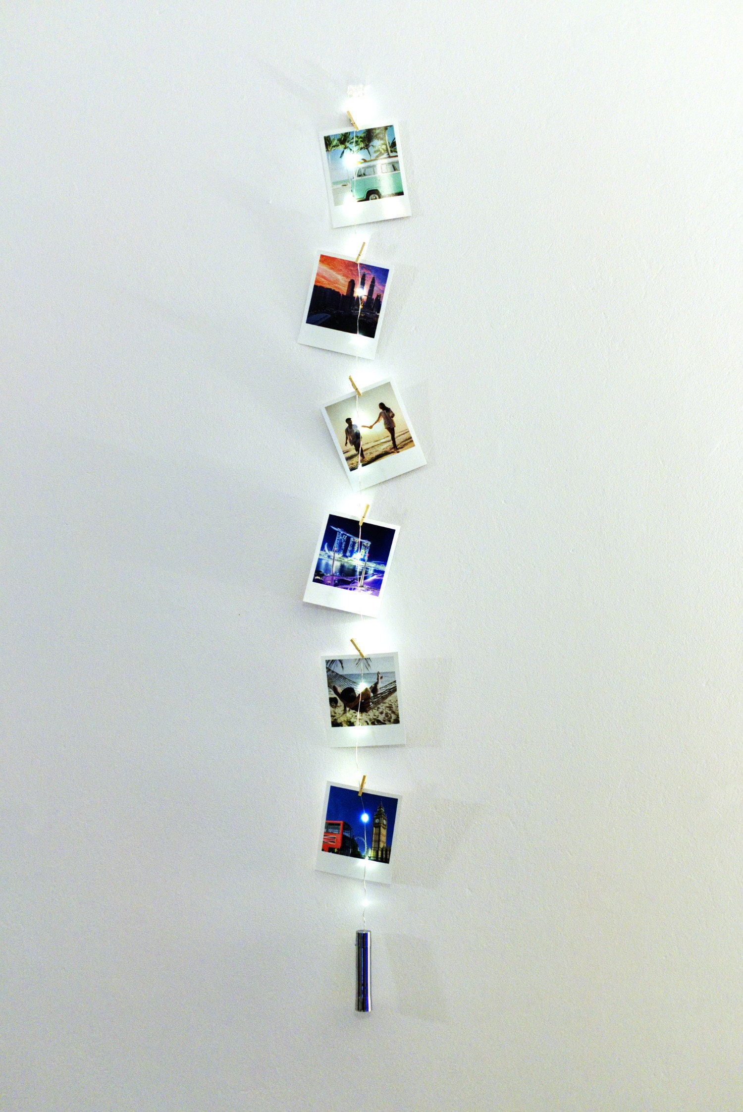 Polaroid Pictures String