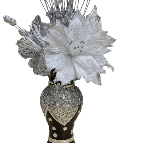 Pétales d'argent - Vase de perles roms en cristal écrasé noir argenté avec fleurs roms
